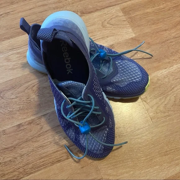 Reebok women’s running/athletic shoes - Picture 2 of 8